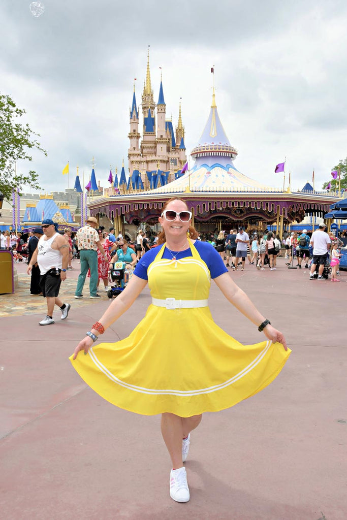 Kelly bounding as Dapper Snow White