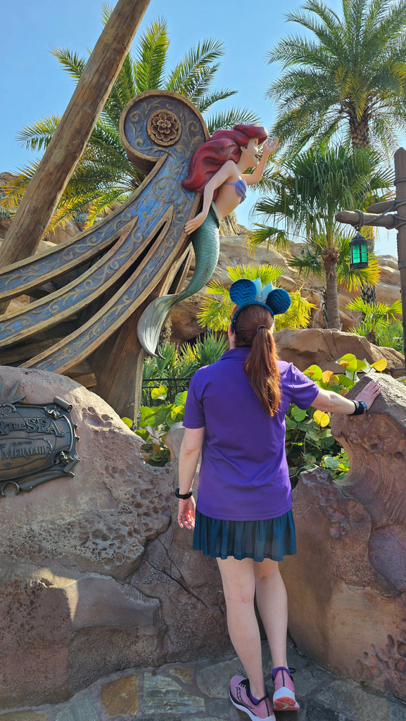 Kelly Character Bounding as the Little Mermaid