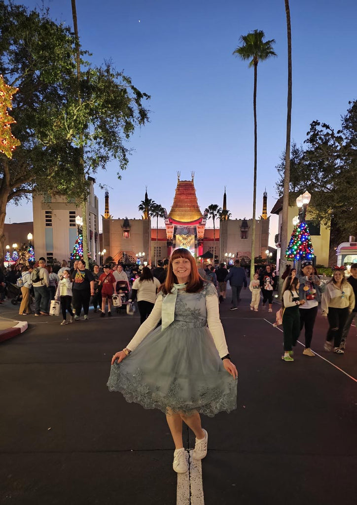 Kelly in a Dapper Elsa bound at Disney’s Hollywood Studios