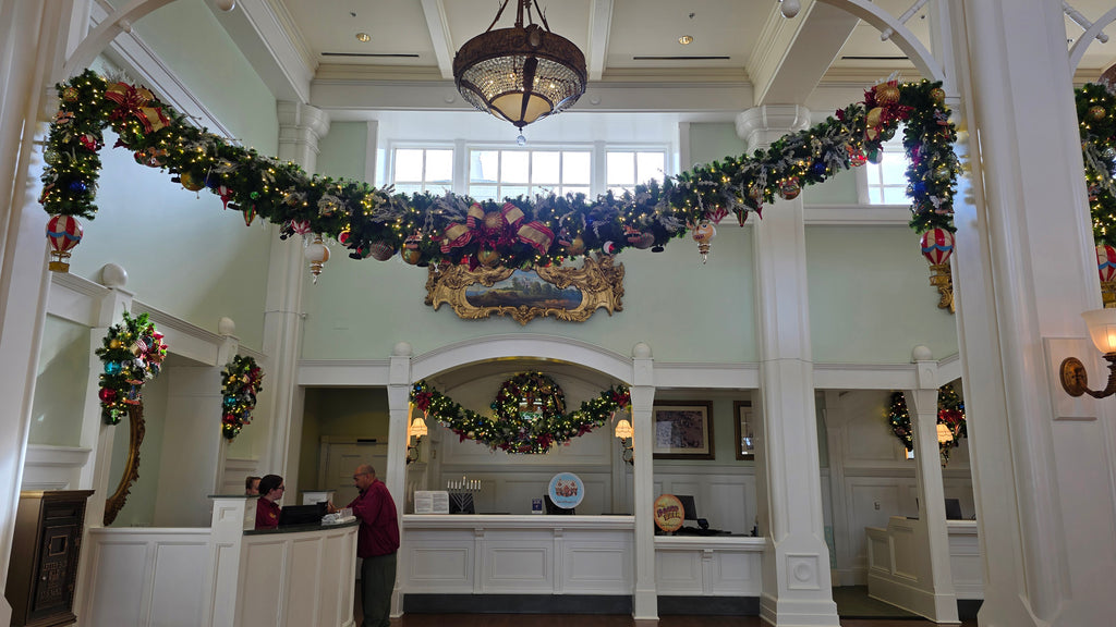 Christmas decorations at Disney’s Boardwalk Villas