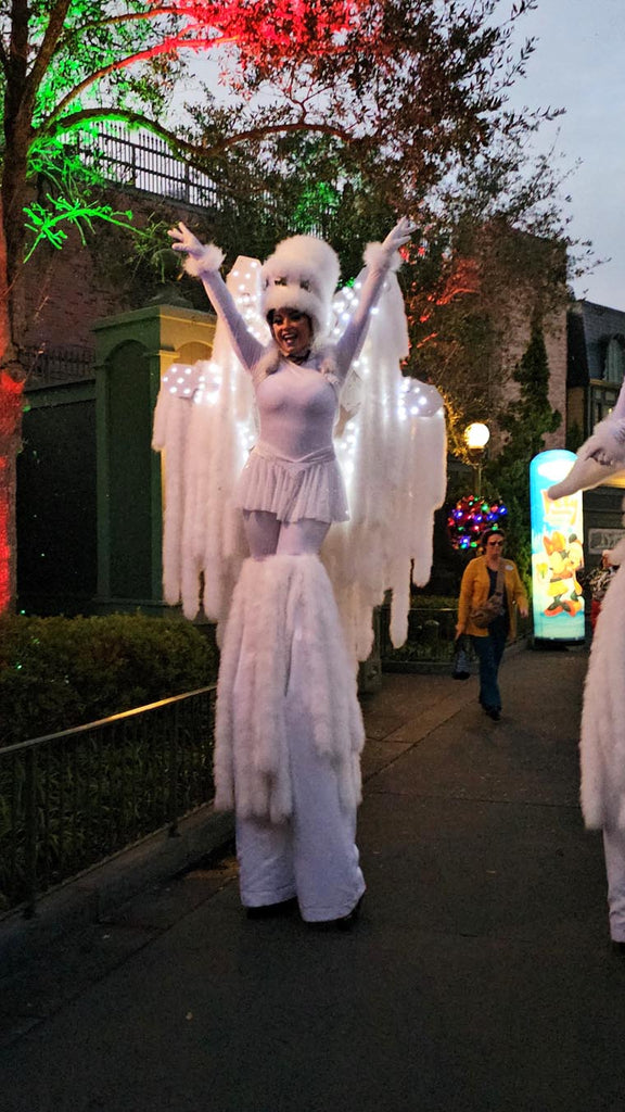 Snow Angel character in Magic Kingdom as part of MVMCP