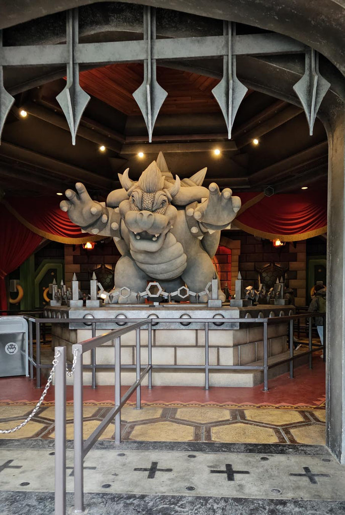 Statue of Bowser In Universal Studios Hollywood – Super Nintendo World