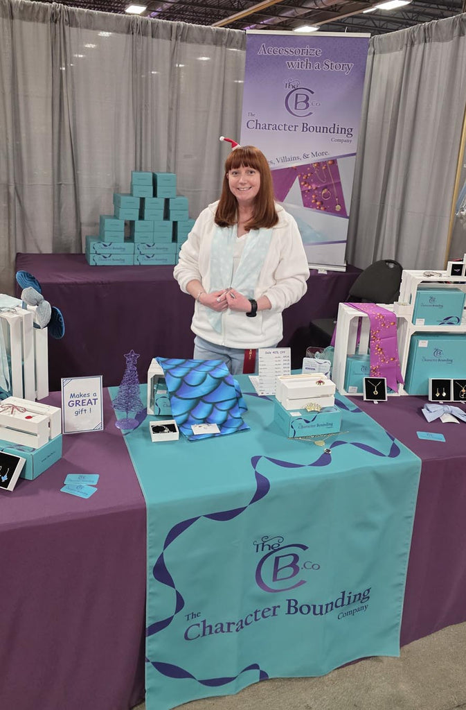 Kelly bounding as Elsa at an expo