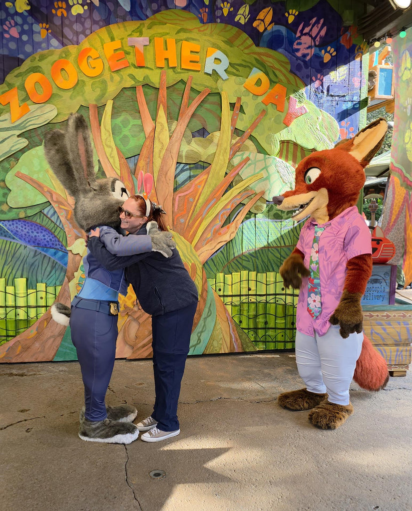 Kelly bounding as Judy Hopps meeting Judy Hopps and Nick Wilde at Disney’s Animal Kingdom
