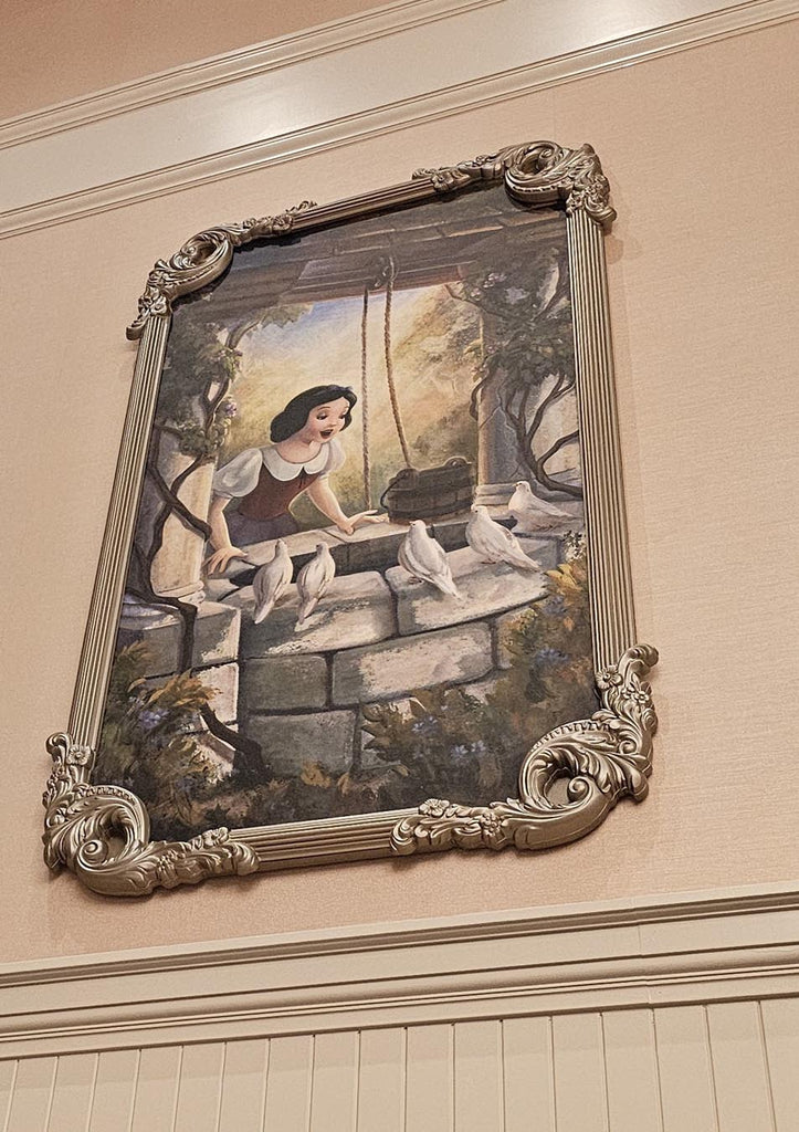painting of Snow White hanging in 1900 Park Fare