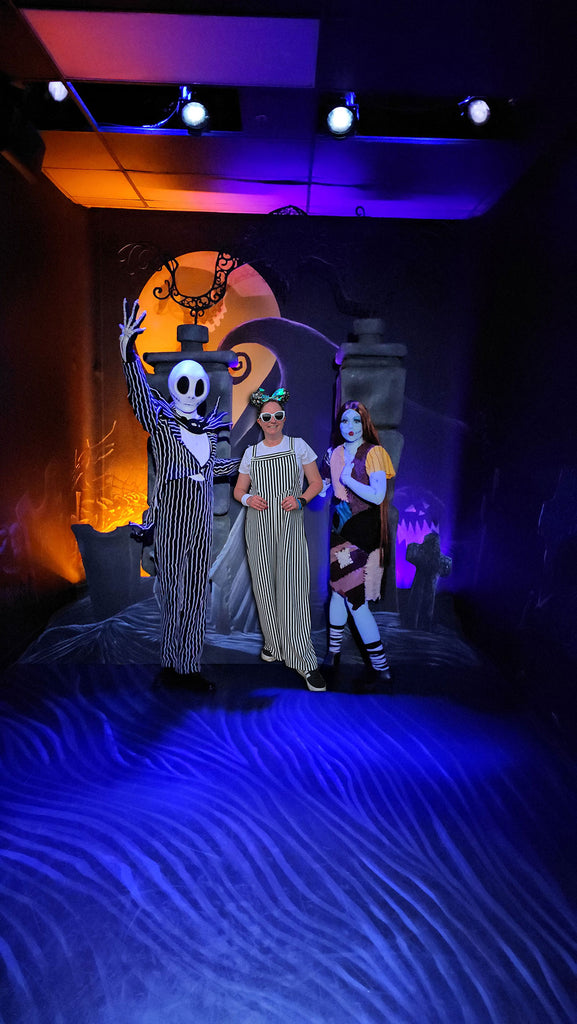 Combined shot of Jack and Kelly bounding as Jack
